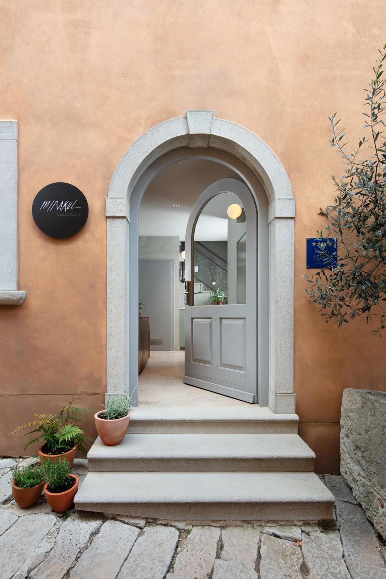 Mirakul Residence In A Cute Historic Town Labin  Exterior photo